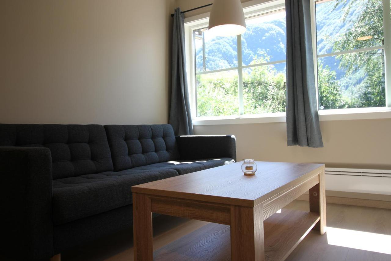Setnes Feriesenter Hostel Veblungsnes Bagian luar foto