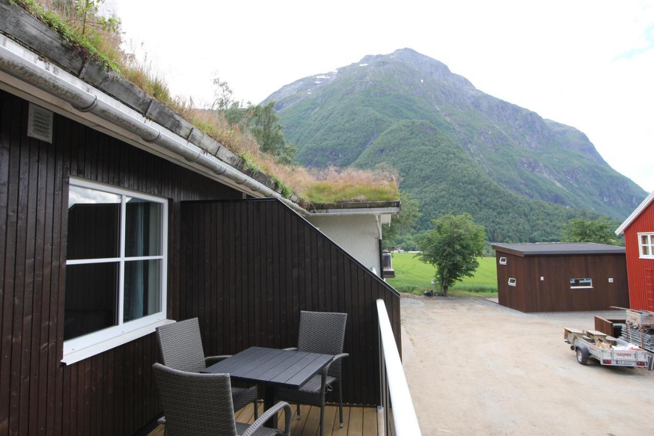 Setnes Feriesenter Hostel Veblungsnes Bagian luar foto