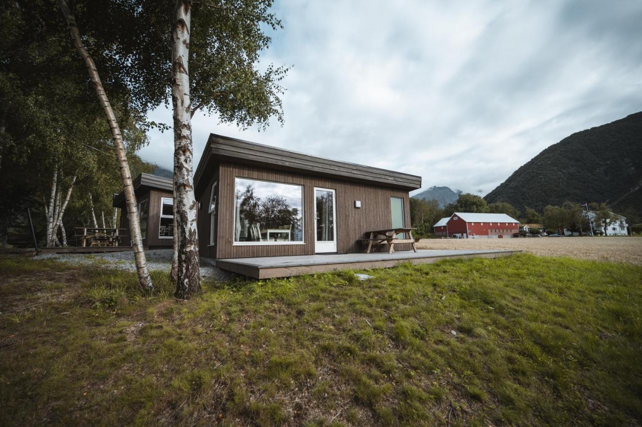 Setnes Feriesenter Hostel Veblungsnes Bagian luar foto